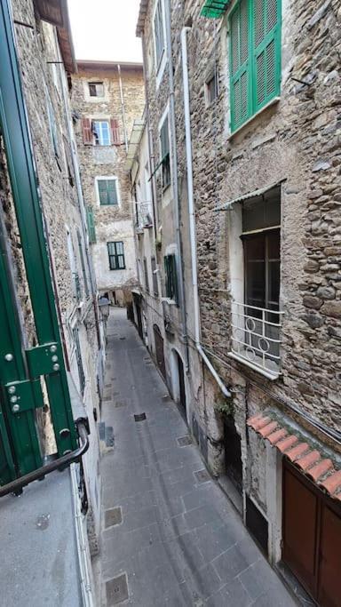Car.Lo. Casa Vacanze Dolceacqua Buitenkant foto