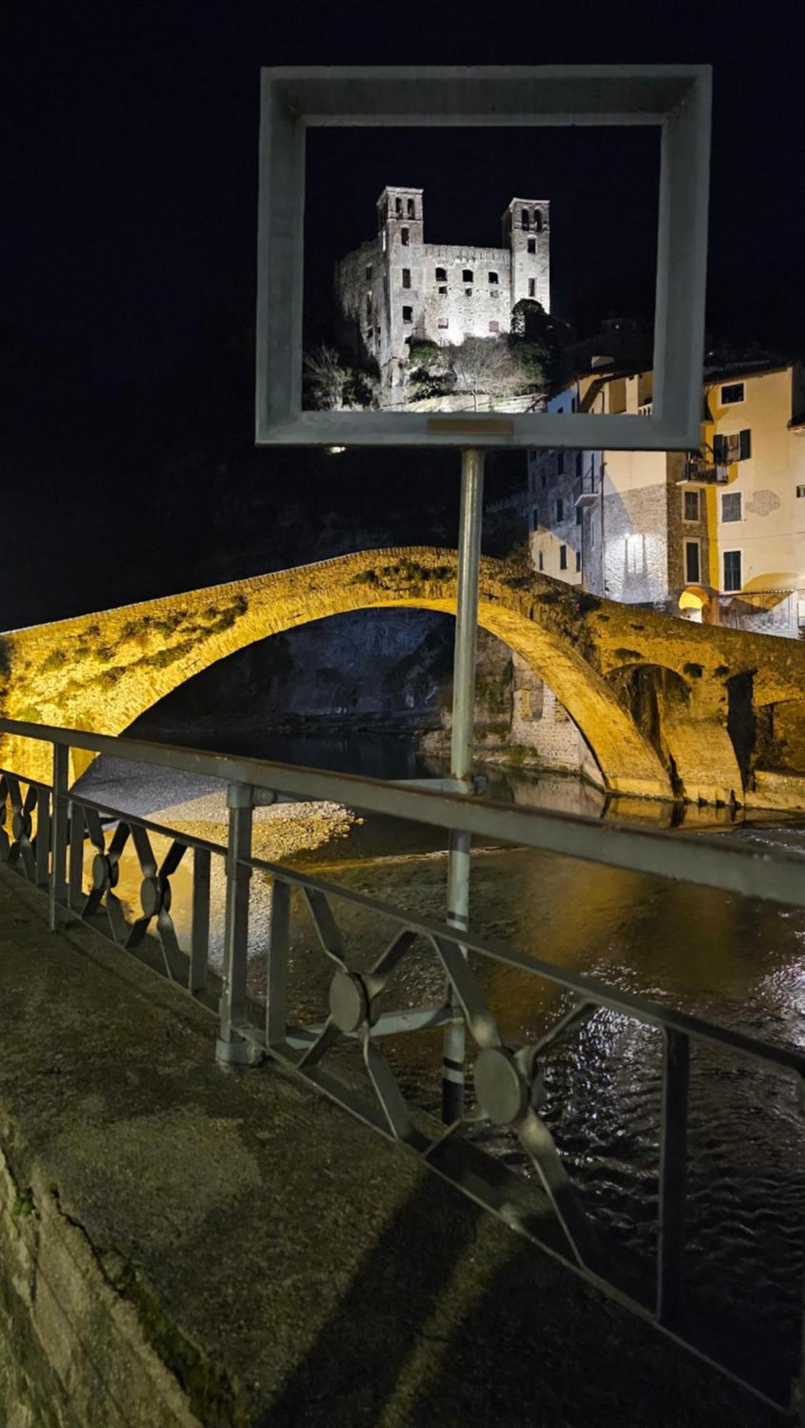 Car.Lo. Casa Vacanze Dolceacqua Buitenkant foto